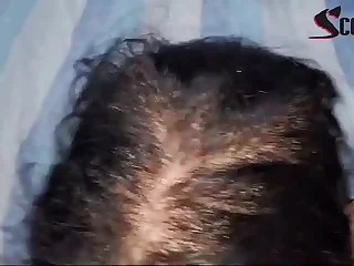 Novinha peluda &comma;engasgando na pica do neg&atilde;o